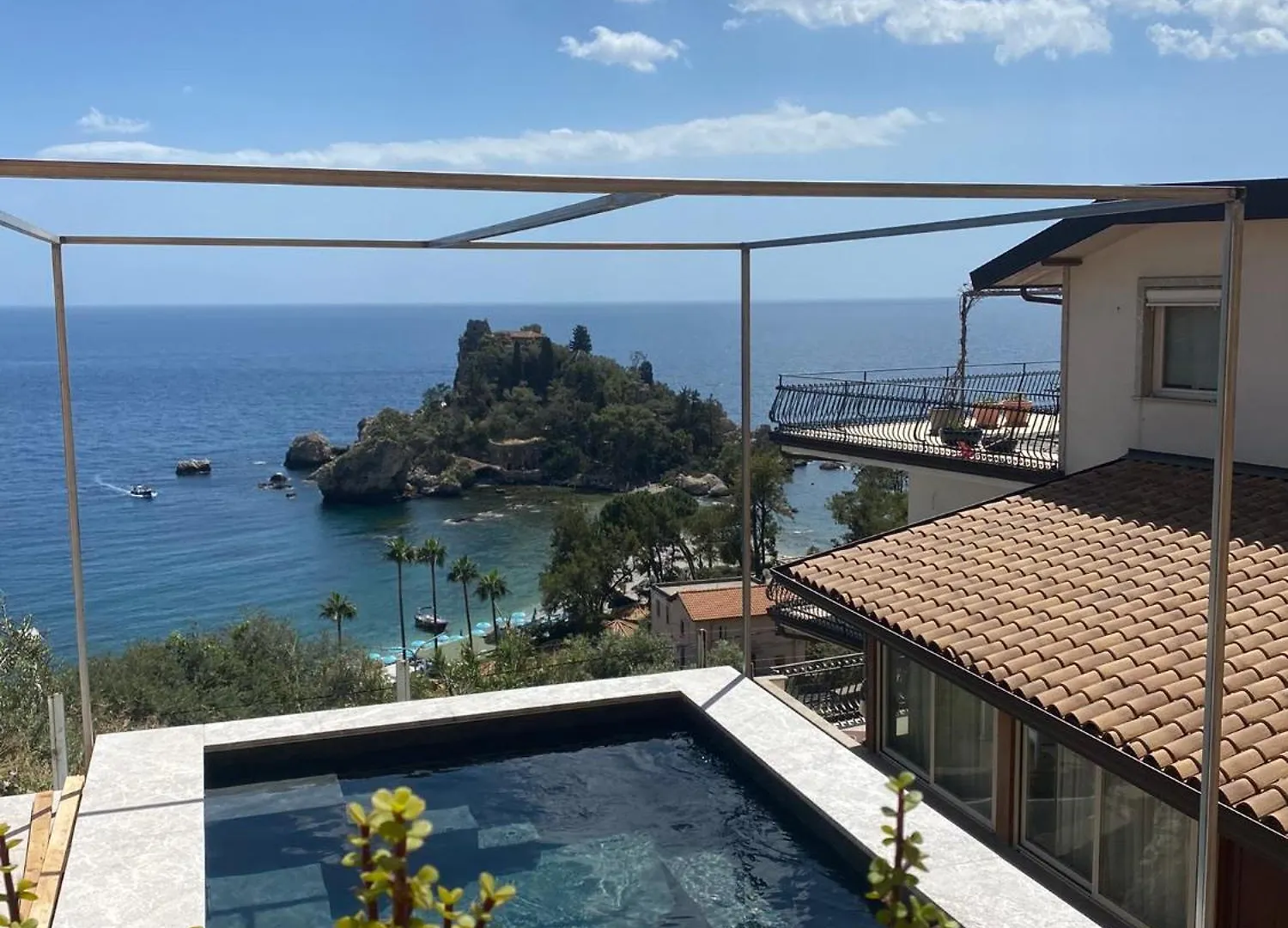 202 Luxury Terrace View Apartment Taormina