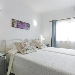 https://apartamento-tyler.hotelaalgarve.com
